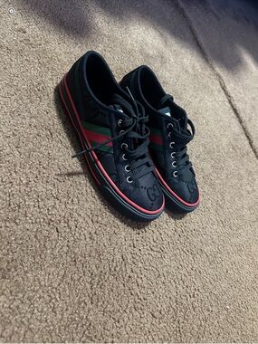 Men's Black Low-Top Sneakers with Green & Red Side Stripe